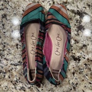 Toms Ballet Flats Size 8